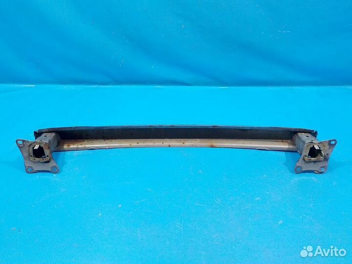 Усилитель заднего бампера skoda Octavia A5 (1Z) 20