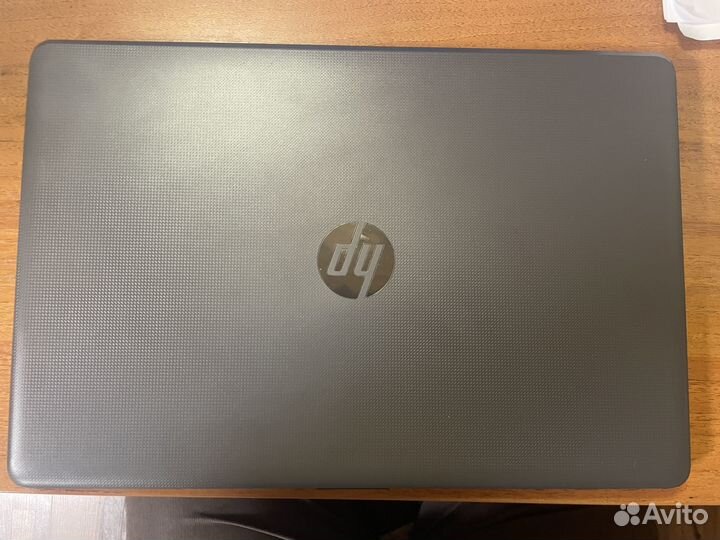 Ноутбук HP 250 G6