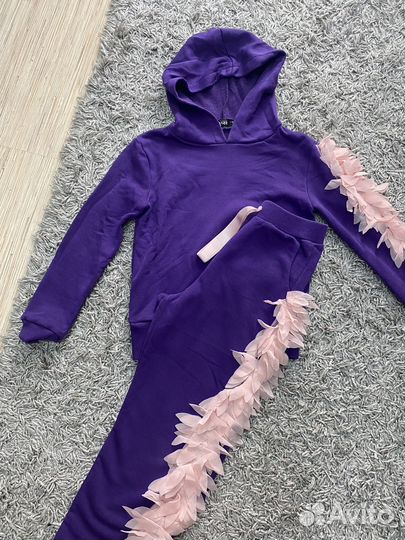 Спортивные костюмы