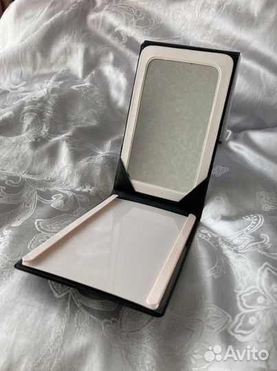 Зеркало складное Mary kay