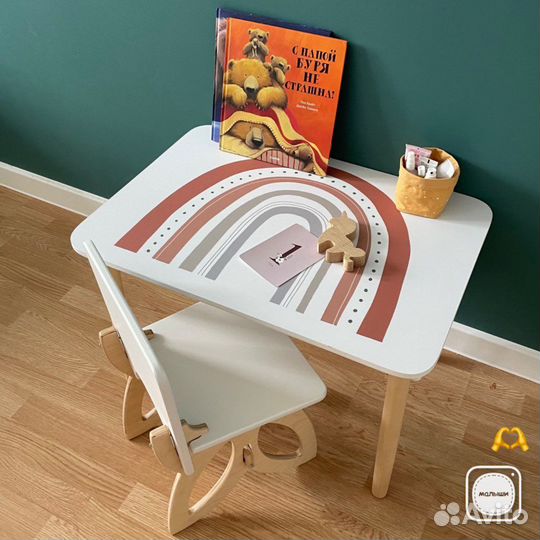 Детский стол и стульчик новые