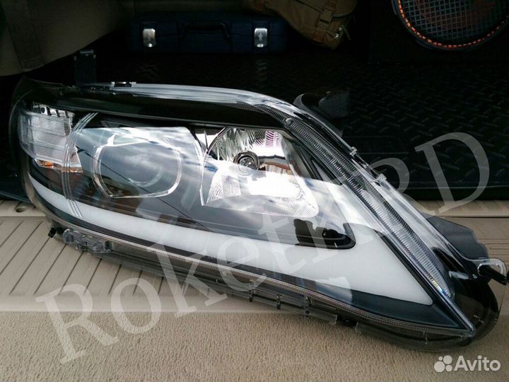 Фары Toyota Camry 40 в Наличии