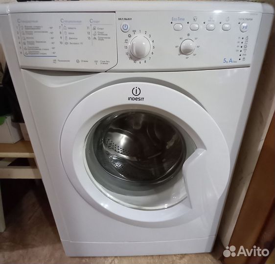Стиральная машина indesit iwsb5105