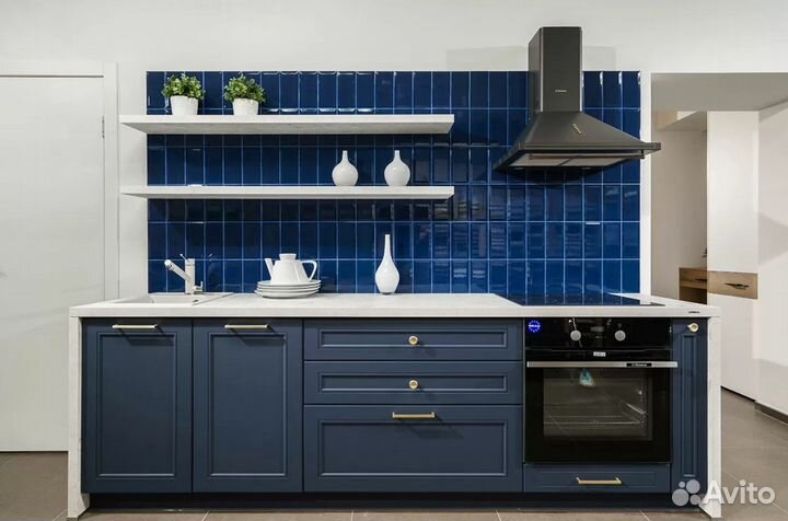 Кухня синяя на заказ