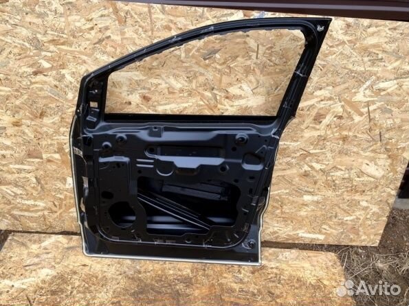 Дверь передняя правая Ford Kuga 2