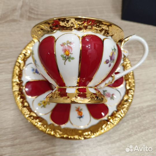 Чайная пара Meissen красная