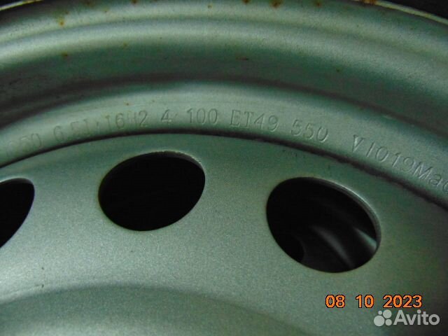 Продаю диски