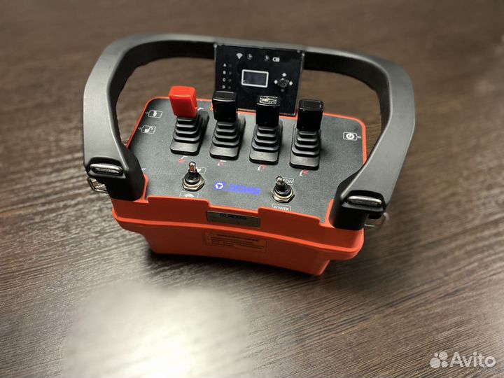 FAW 3250 с КМУ, 2024