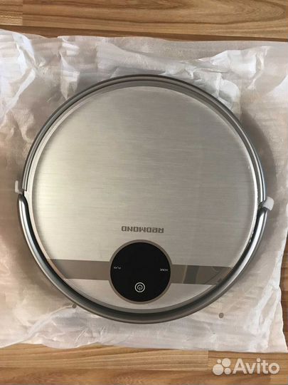 Робот пылесос новый