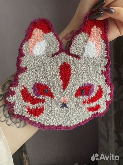 Ковровая вышивка. Подставка на стол. Украшение