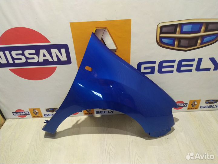 Крыло переднее Renault sandero 2 Прав