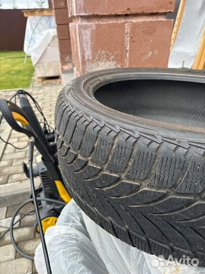 Goodyear UltraGrip Ice 2 245/45 R19