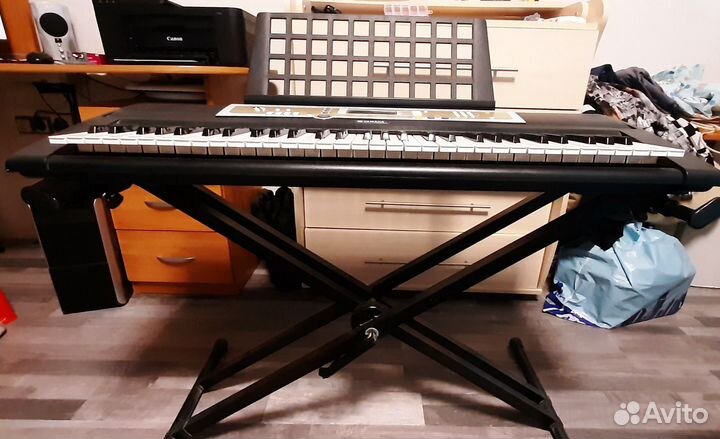 Синтезатор yamaha psr r200