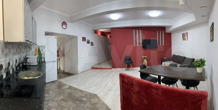 2-к. квартира, 72 м², 1/2 эт.