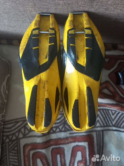 Лыжные ботинки salomon sns pilot