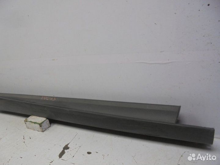 Накладка порога правая Ford Focus 3 2011-2014