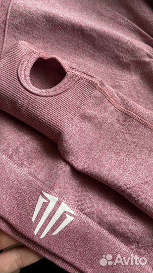 Костюм спортивный