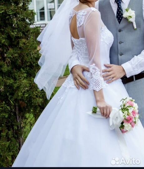 Свадебное платье