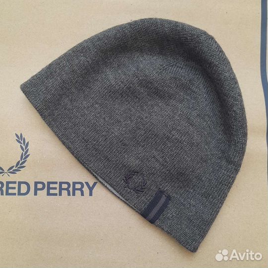 Продам шапку Fred Perry