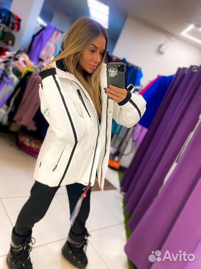Куртка горнолыжная женская белая