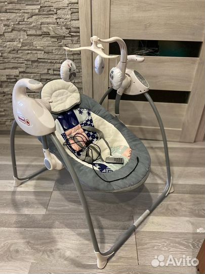 Детские качели, состояние новой