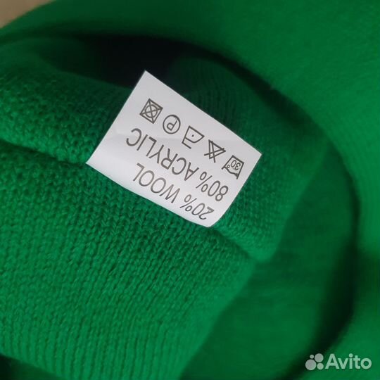 Берет вязаный женский