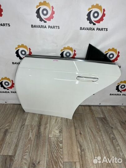 Дверь задняя левая Mercedes Cls W219 3.5 M272 2005