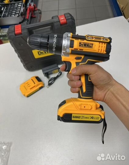 Шуруповерт dewalt 21v