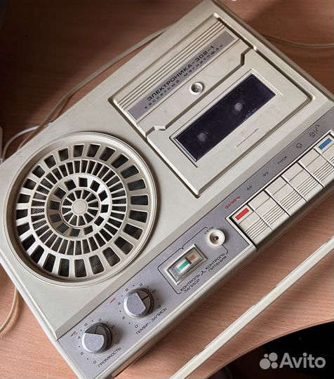 Электроника 302 кассетный магнитофон СССР