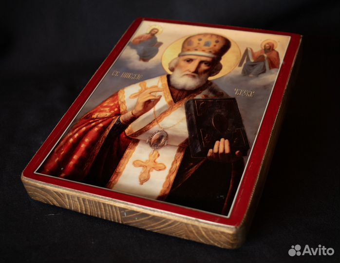 Икона деревянная 
