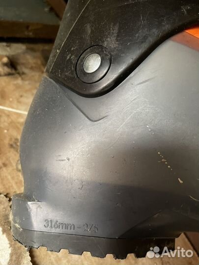 Горнолыжные ботинки