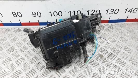 Блок предохранителей mazda 6 GJ (YKR09M101)