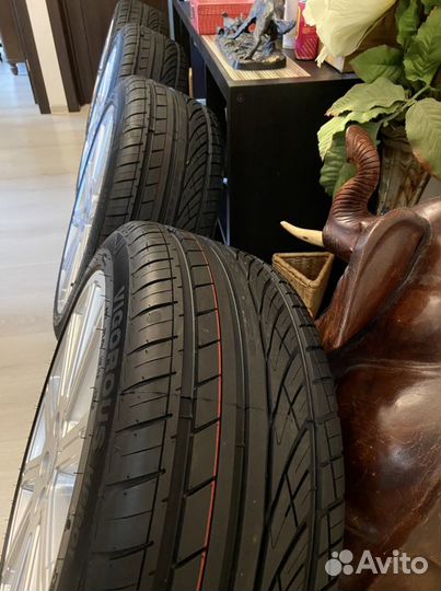 Колеса 245/45 R20 для Range Rover Evoque,Velar