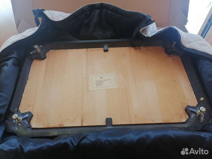 Подставка - столик