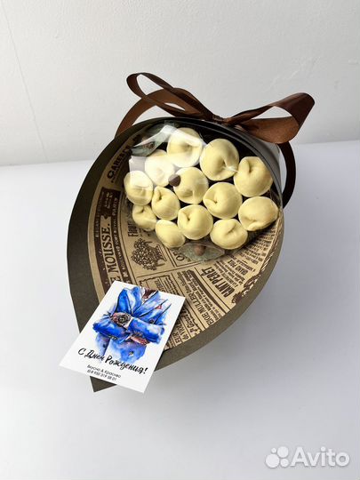 Мужские букеты съедобные из шоколадных пельменей