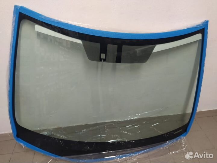 Toyota Стекло лобовое lexus RX 350