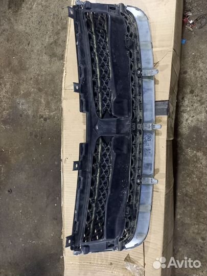 Решетка радиатора Grand Vitara 3