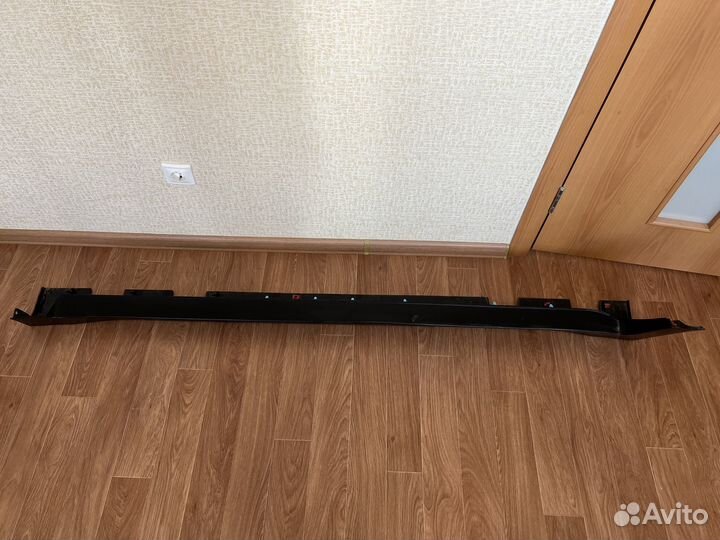 Накладка порога кузова наружная лев. Hyundai creta