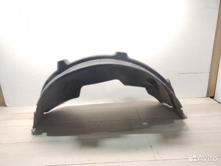 Подкрылок передний левый Mercedes Ml 163 2000