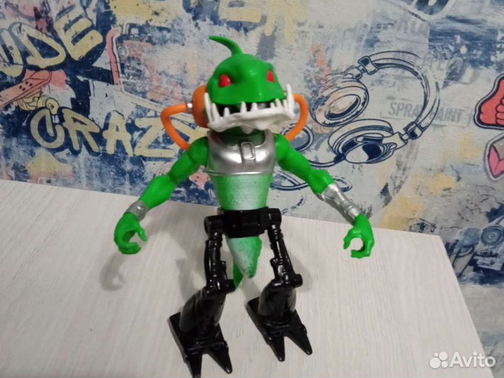Зелёный Саблезуб из черепашек ниндзя