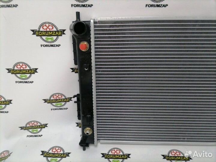 Радиатор охлаждения двигателя Kia Cerato YD