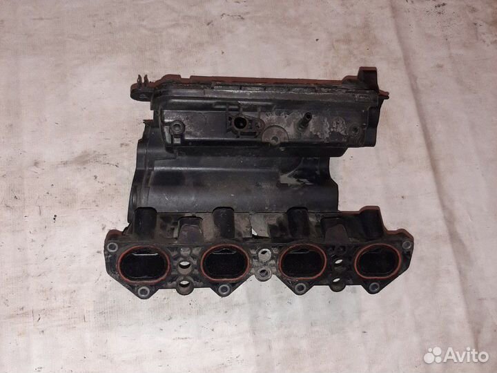 Пежо 307 впускной коллектор