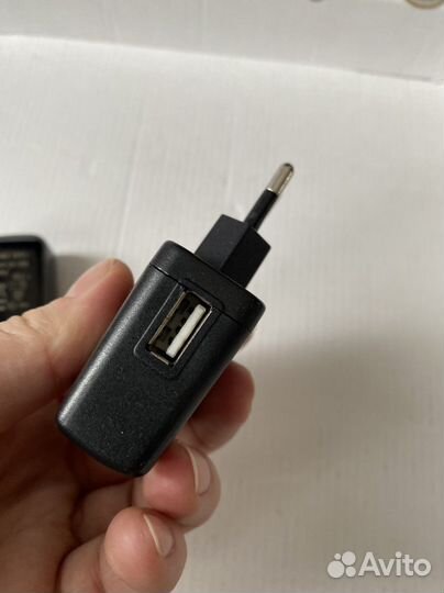 Зарядное устройство для телефона