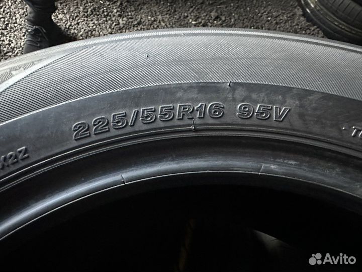Bridgestone Regno GR-XII 225/55 R16 95W