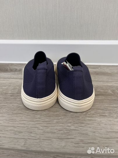 Слипоны новые Zara 35р