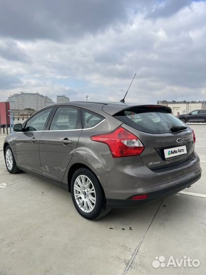 Ford Focus 1.6 AMT, 2011, 225 458 км