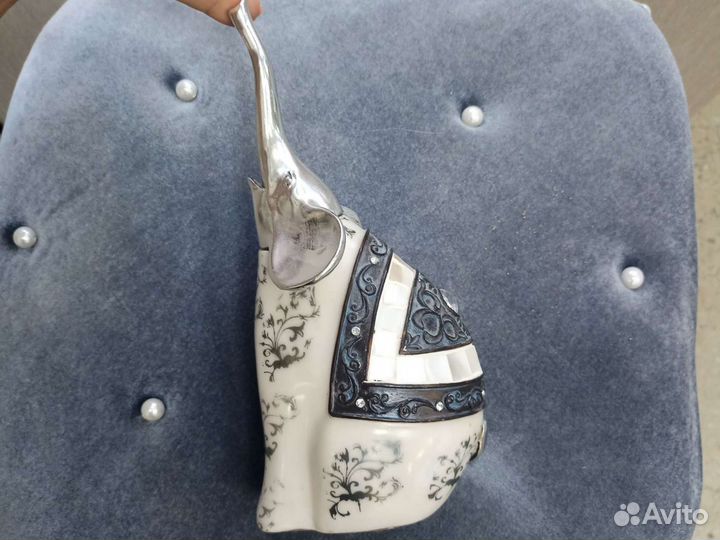 Статуэтка слон