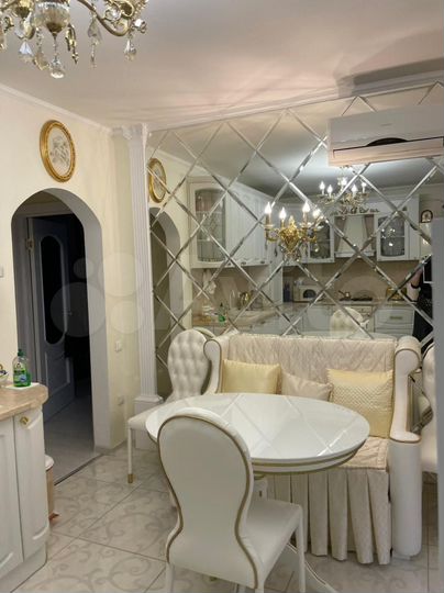 2-к. квартира, 65 м², 7/10 эт.