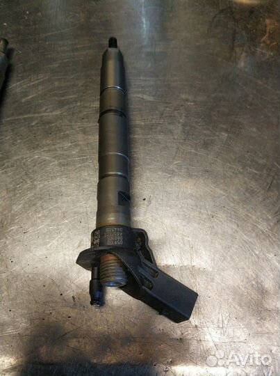 Форсунка топливная 3.0 BKS BUG VW Туарег Audi Q7