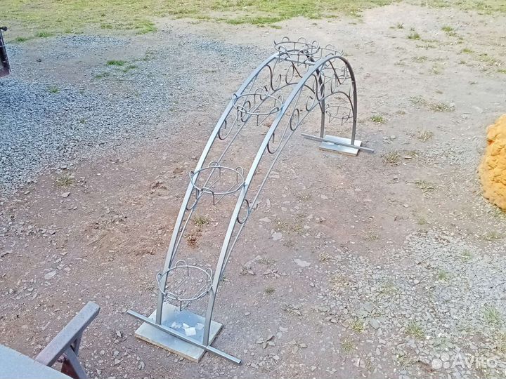 Подставка для цветов садовая уличная